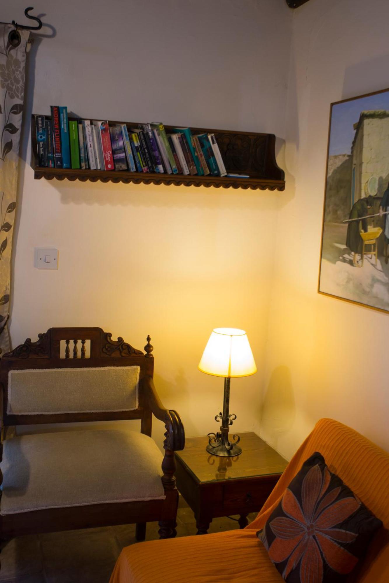 George Houses Pentakomo 部屋 写真